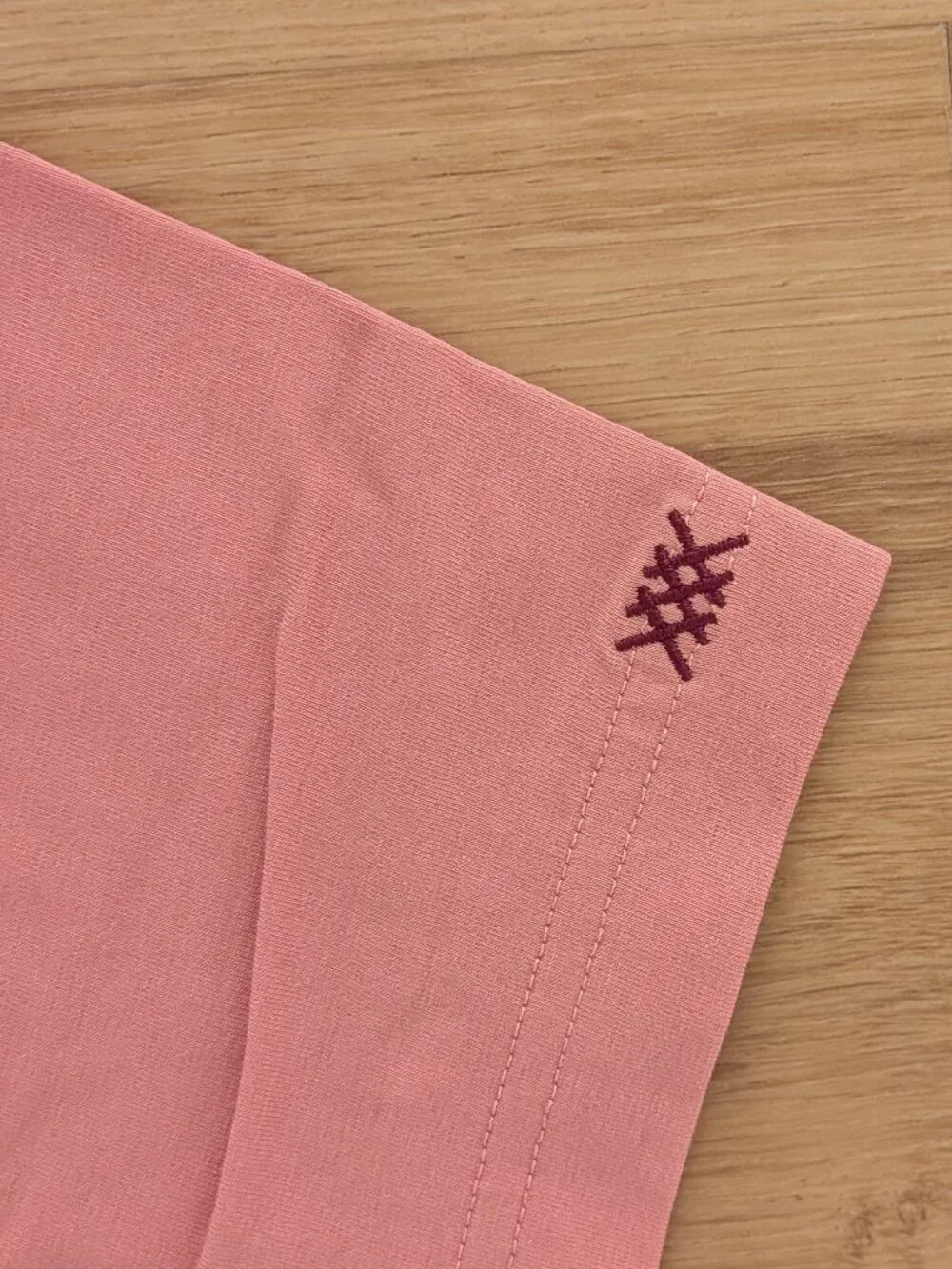 NWT Rhone Element Tee Salmon XXL Crew Neck GoldFusion Anti-Odor - Picture 2 of 7